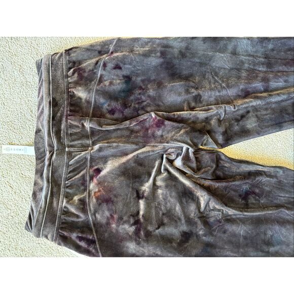 NWT LULULEMON ready to crush joggers Sz 4, $130 G23 - Picture 8 of 9